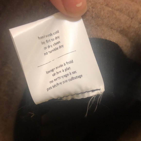 wool bucket hat from OAK + FORT 😍 - Picture 5 of 5